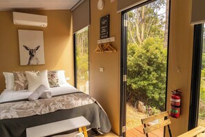 Room - Wattle Grove Hideaway by Tiny Away (Wattle Grove)