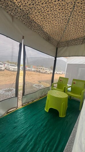 Deluxe Tent, Garden View | Terrace/patio - Sparsh Himalaya Shivir (Rishikesh)