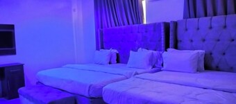 KINGSAMYSTAR HOTEL AND SUITES 