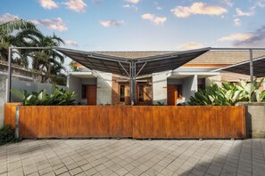 Exterior - Dewandi Guest House (Denpasar)