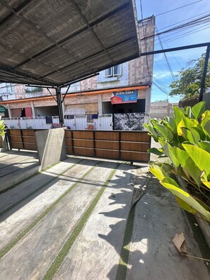 Exterior - Dewandi Guest House (Denpasar)