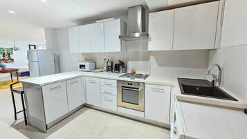 Villa, 4 Schlafzimmer | Innenbereich