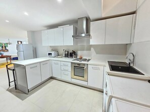 Villa, 4 Schlafzimmer | Innenbereich