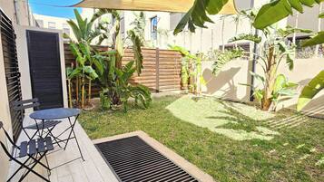 Villa, 4 Bedrooms | Outdoor dining