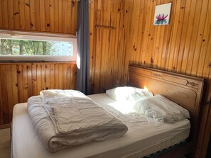 Iron/ironing board, Internet - Ground floor apartment in a mountain chalet super-besse (Besse-et-Saint-Anastaise)