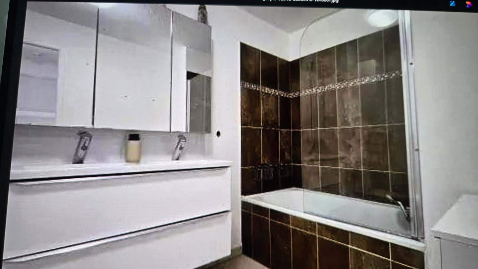 Hårtørrer, håndklæder