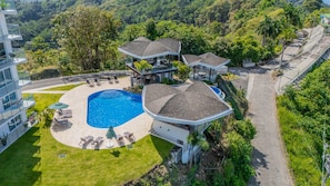 Exterior - Ocean-view 3BR condo with resort pools, gym and coworking near Jacó. (Jacó)