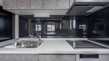 Fridge, microwave, stovetop, cookware/dishes/utensils