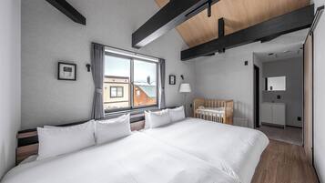 デスク、WiFi (無料)