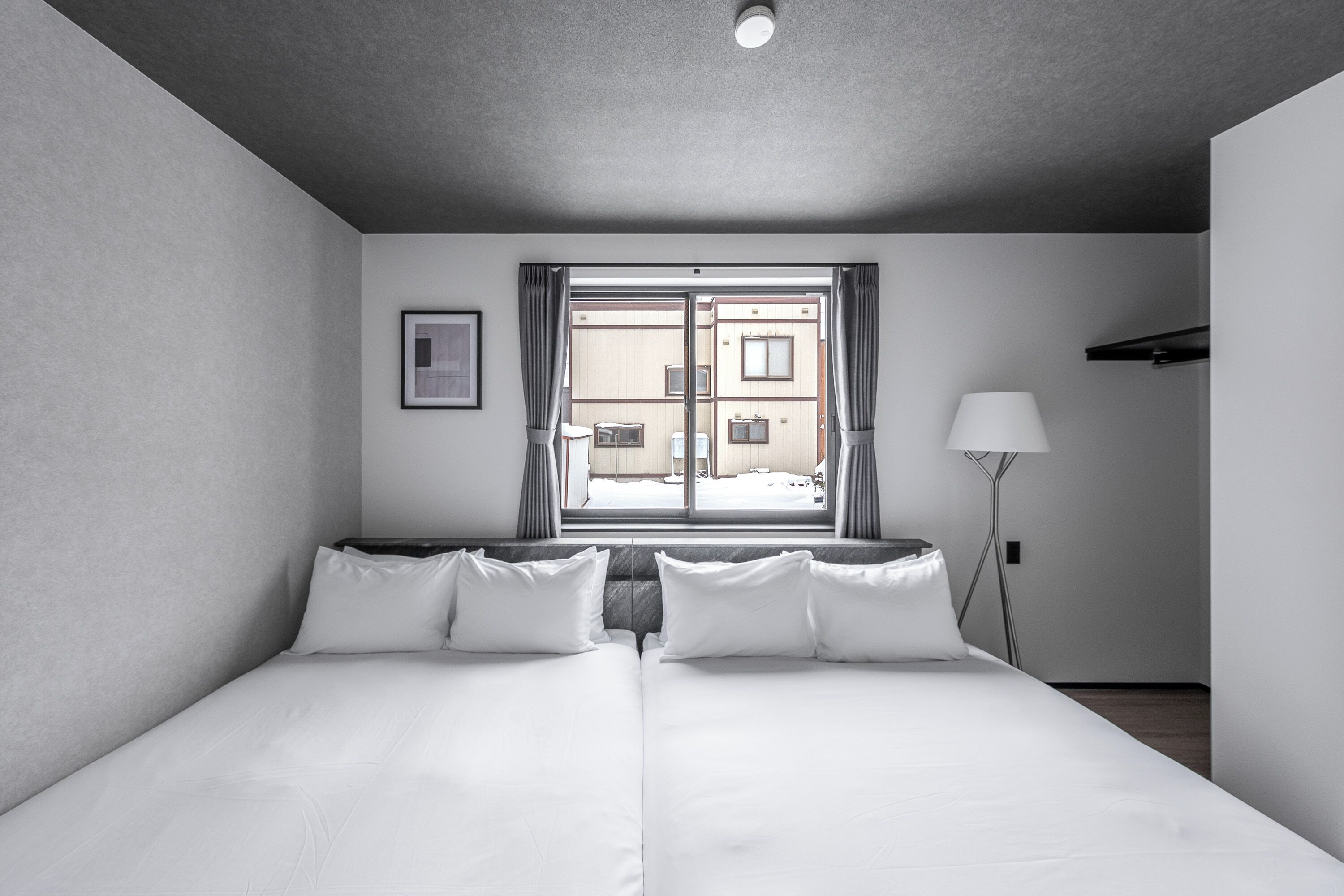 Escritorio y wifi gratis