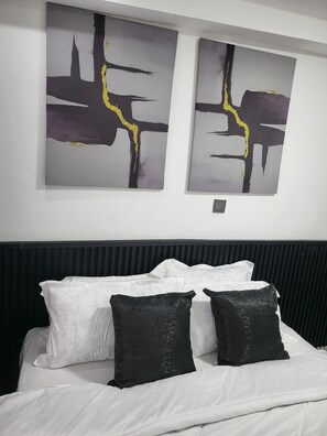 2 quartos, ferros/tábuas de passar roupa, Wi-Fi de cortesia