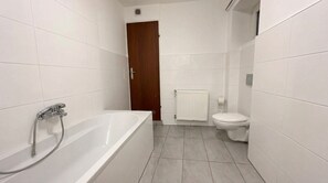 Basic-Apartment | Badezimmer