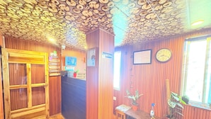Reception - Merry Vista Homestay Darjeeling (Darjeeling)
