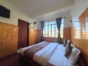 Kahden hengen deluxe-huone | Työpöytä, ilmainen Wi-Fi