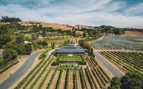 Comfort on Lane – Air-Conditioned Home with BBQ, Close to Beaches & Wineries