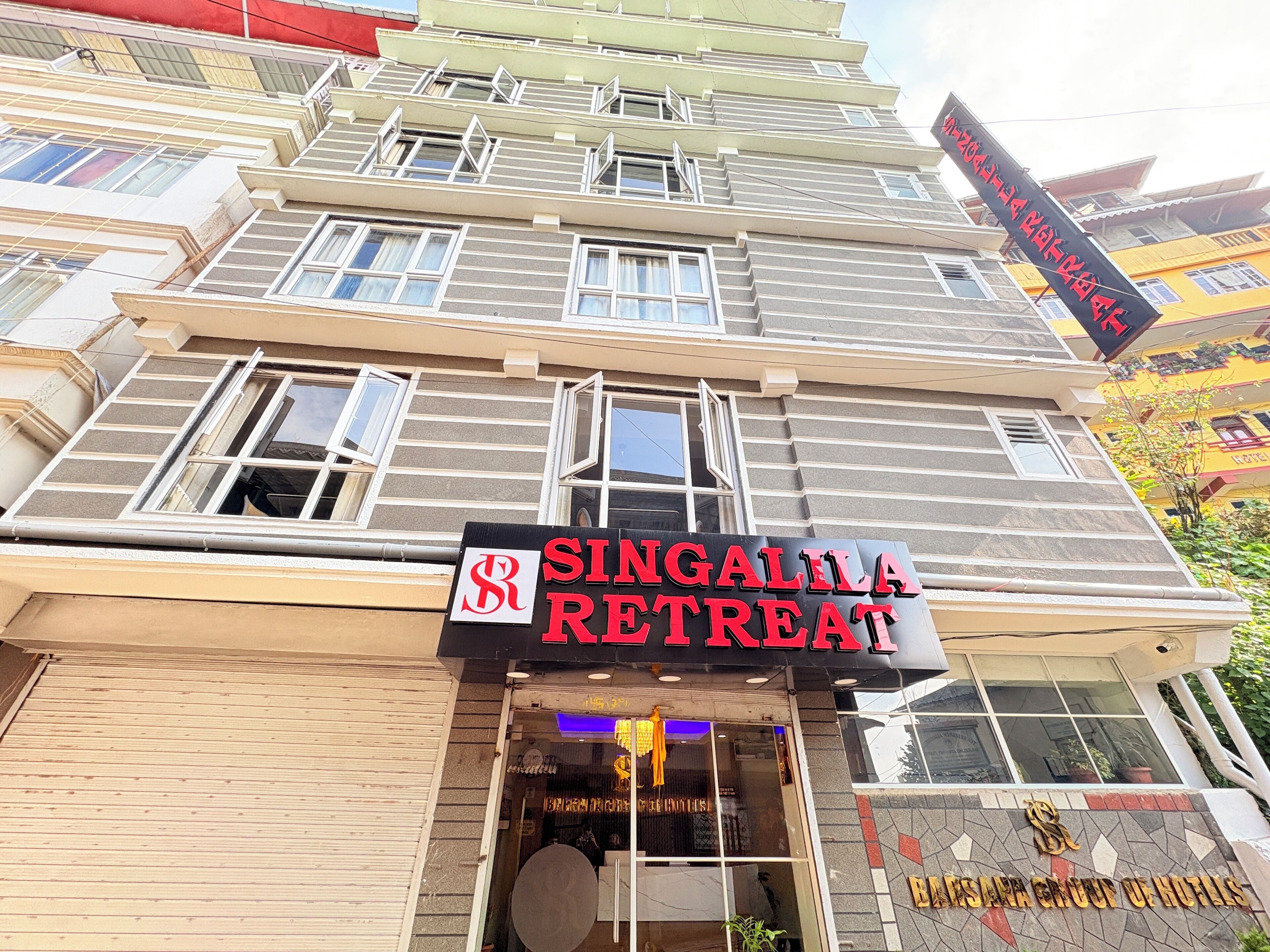 Fachada de la propiedad