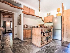 Interior - Nice apartment in villa for 10 guests with private pool, A/C, WIFI, TV, patio and pets allowed (Calangianus)