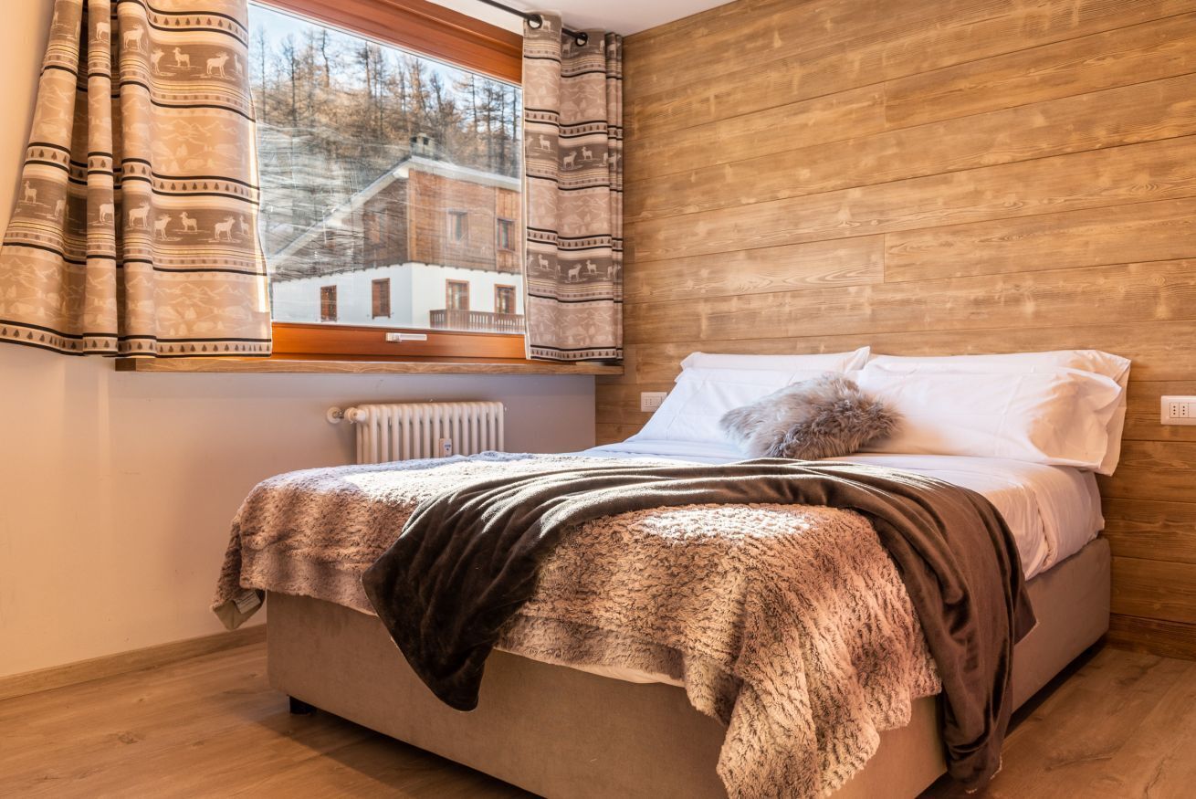 1 dormitorio, cuna de viaje, wifi gratis y ropa de cama