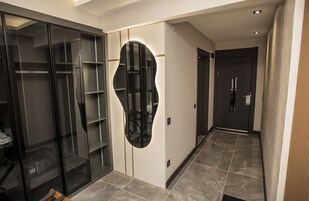 Quarto casal ou duplo standard, sacada | Cofres nos quartos, escrivaninha, espaço de trabalho para notebook