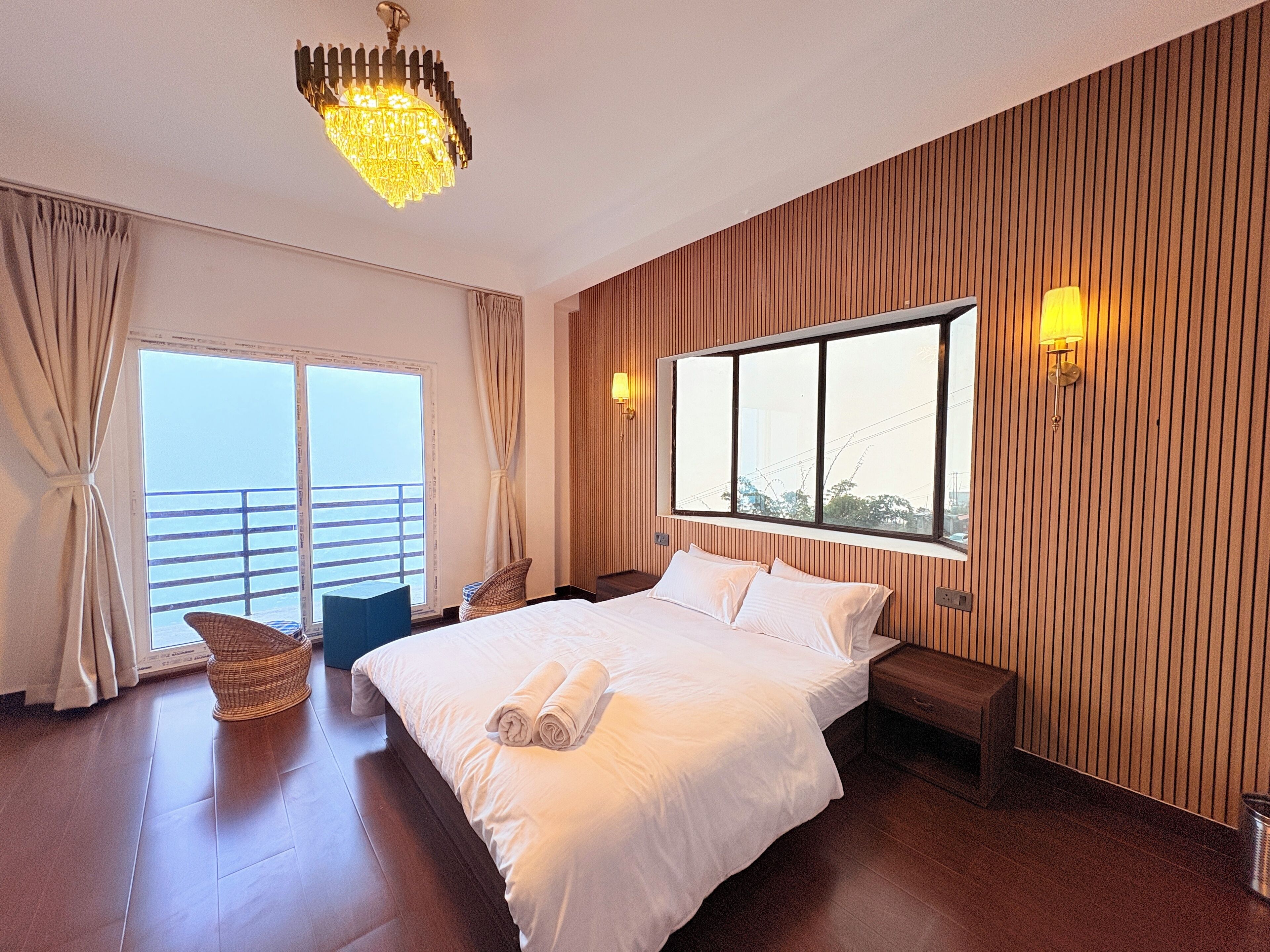 Premium Double Room | Desk, free WiFi