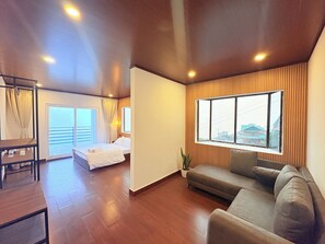 Premium Double Room | Desk, free WiFi - The Emili Schenkl House Kurseong  (Gidda Pahar)