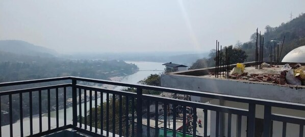 Property grounds - Hotel Shivansh Residency (Rishikesh)