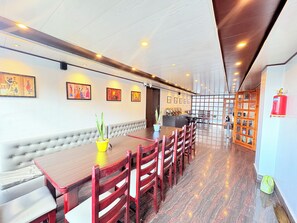 Restaurant - Hotel Amaira Darjeeling (Darjeeling)