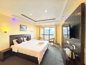Deluxe Double Room | Desk, free WiFi - Hotel Amaira Darjeeling (Darjeeling)