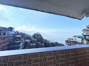 Deluxe Double Room | View from room - Hotel Amaira Darjeeling (Darjeeling)