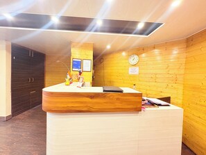 Reception - Hotel Amaira Darjeeling (Darjeeling)