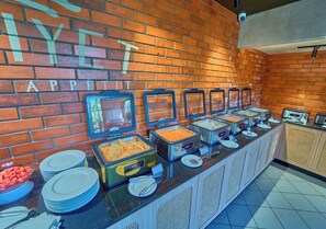 Ilmainen päivittäinen buffetaamiainen 