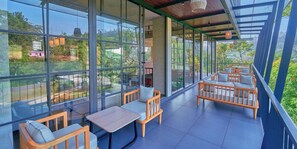 Restaurant - The Saray Munnar by VOYE HOMES (Munnar)