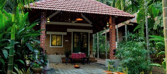 Boutique Eco Farmstay· Pet Friendly · Open Air Kitchen · Near Mangalore Airport
