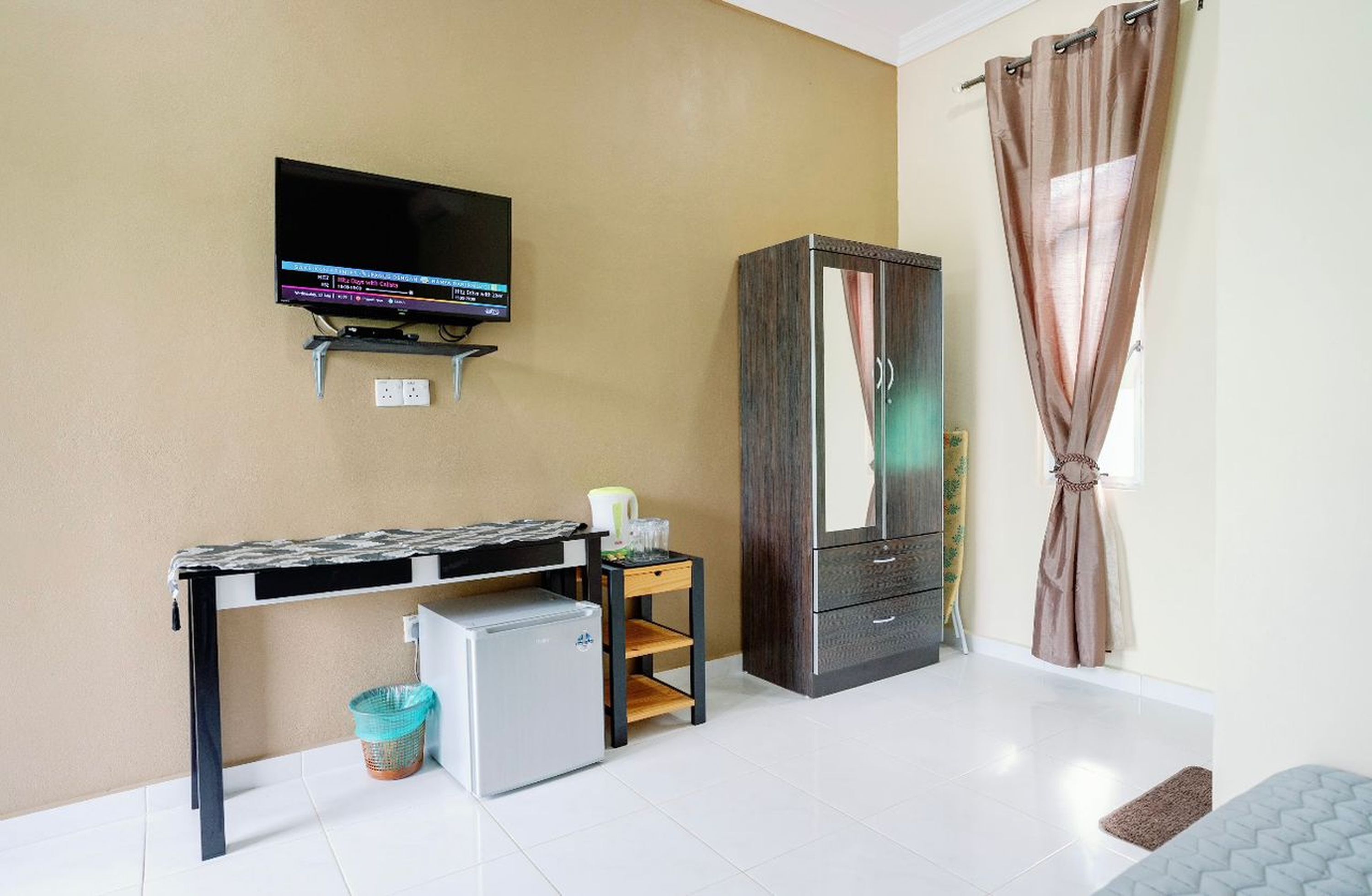 Habitació doble Deluxe | Minibar, escriptori, wifi gratuïta i roba de llit 