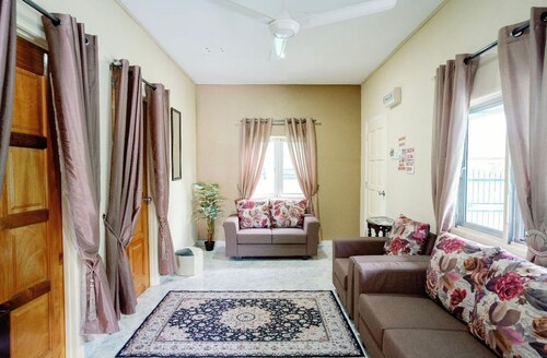 OYO 91271 Cik Ein Homestay 