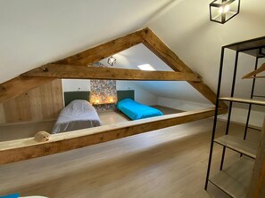 3 soverom, strykejern/-brett, reiseseng for barn og wi-fi (inkludert)