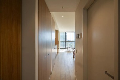 Experience a luxurious stay in Sydney close to everything!