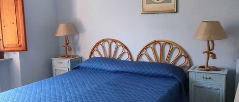 1 Schlafzimmer, BĂŒgeleisen/BĂŒgelbrett, Internetzugang