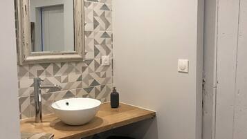 風筒、提供毛巾、番梘