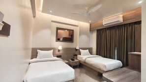 Laptop workspace - Infinity In (Navi Mumbai)