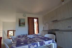 House, Smoking - Fma-str01 in Maiorca (Budoni)