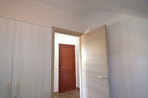 House, Smoking - Fma-str01 in Maiorca (Budoni)