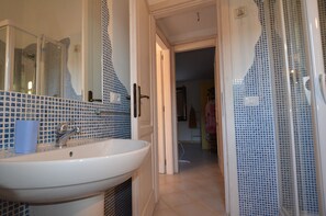 Casa, para fumantes | 2 quartos