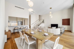 Dining - Spacious 4-Bedroom Loft Duplex Apartment with Balcony, Terrace & Maid’s Room | Creekside, Dubai Creek Harbour (Dubai)