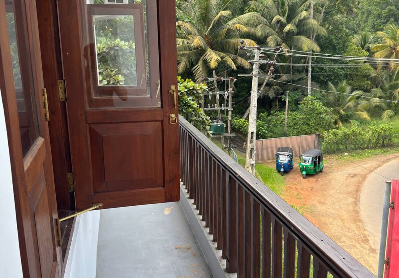 Superior Double Room, Pool View | Desk, free WiFi