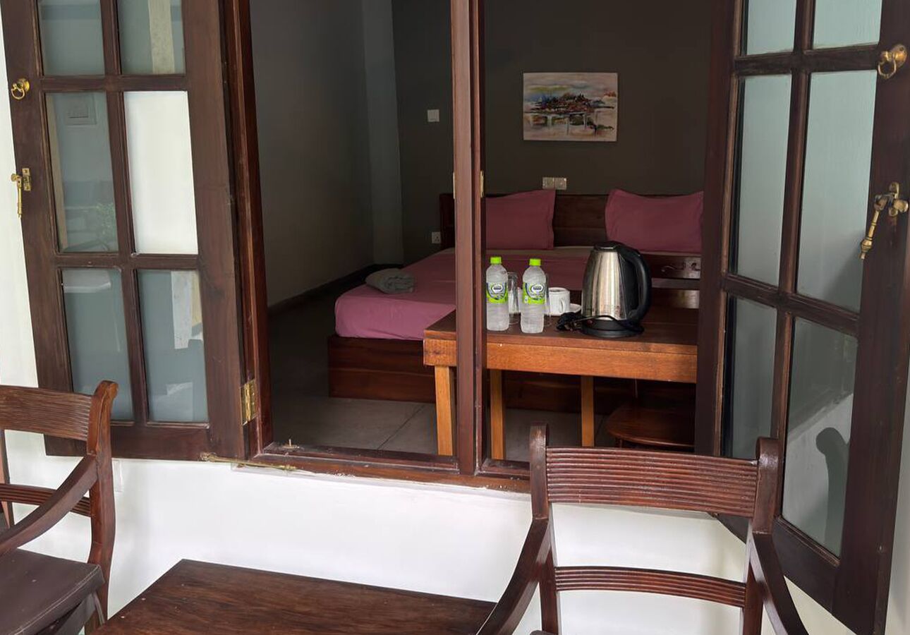 Standard Double Room, Pool View | Desk, free WiFi