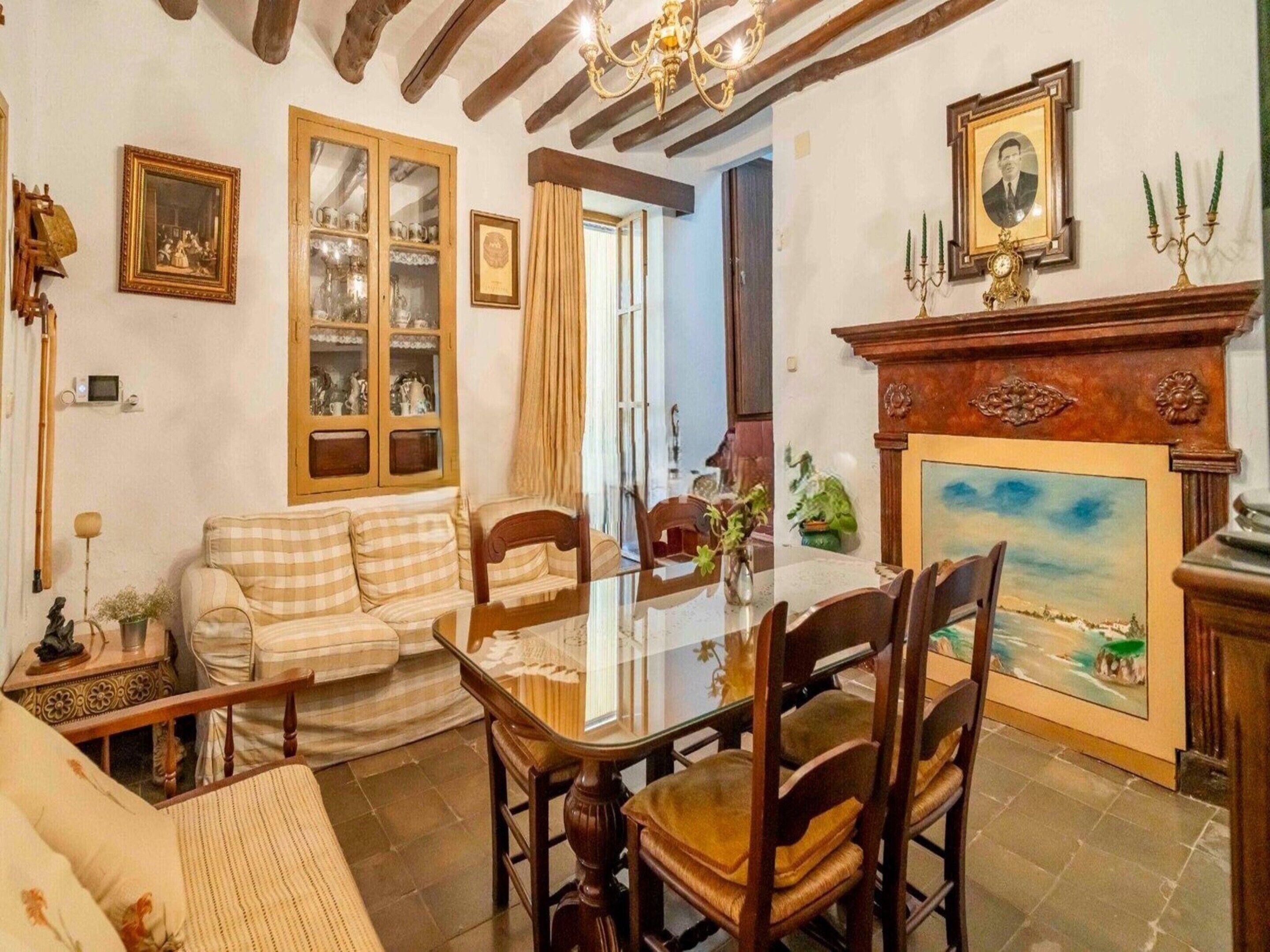 غرفة المعيشة