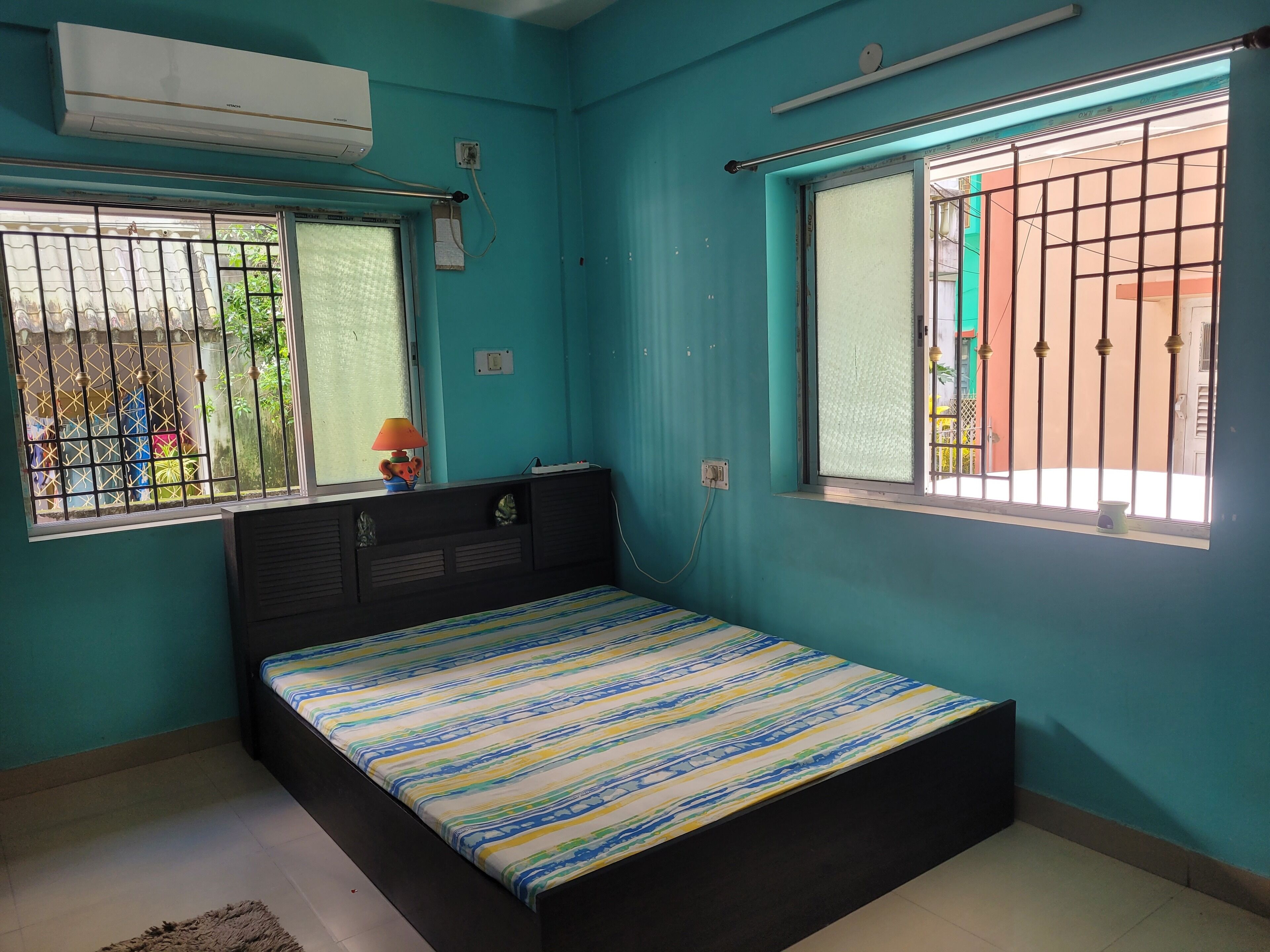 Bügeleisen/Bügelbrett, Internetzugang