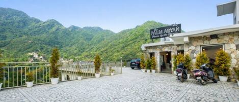 Framhlið gististaðar