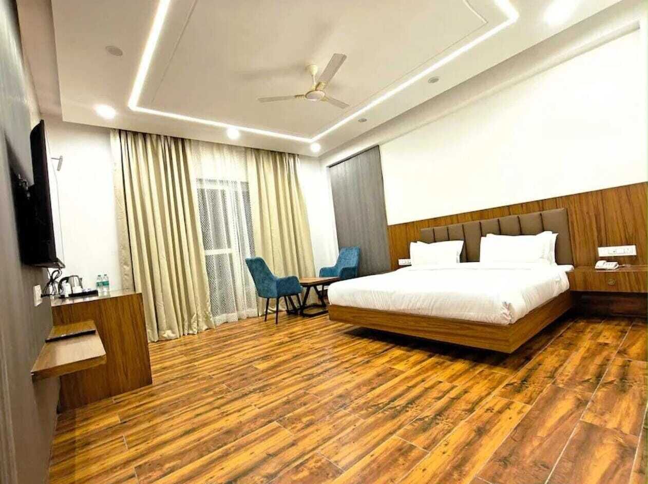 ラグジュアリー ルーム マウンテンビュー | WiFi (無料)